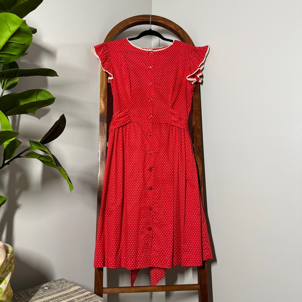 Vintage MEDIUM Red White Heart Print Button Belted Crochet Trim Dress